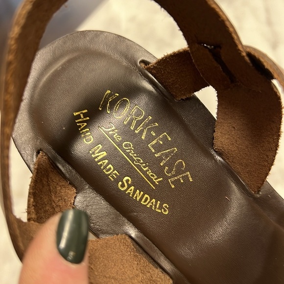 Kork Ease Bette Classic Wedge in Chocolate Brown Size 9 - Picture 4 of 11